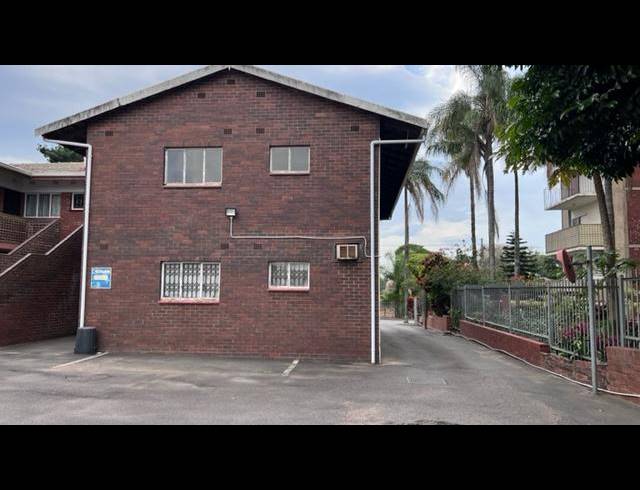 2 BEDROOM PROPERTY TO RENT IN MALVERN